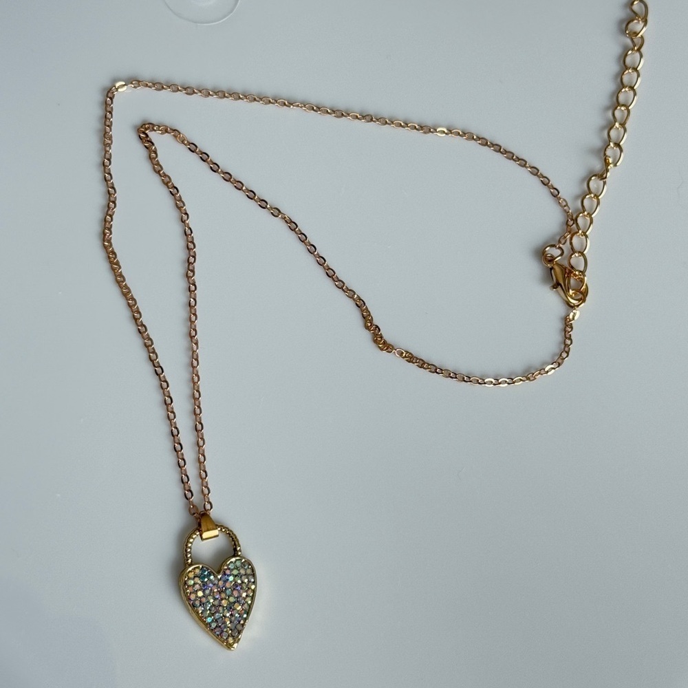 Minimalist Colorful Gems Gold Plated Heart Pendant Necklace - Picture 5 of 5